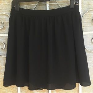 Flowey Flirty Express Mini Skirt With Pockets!!